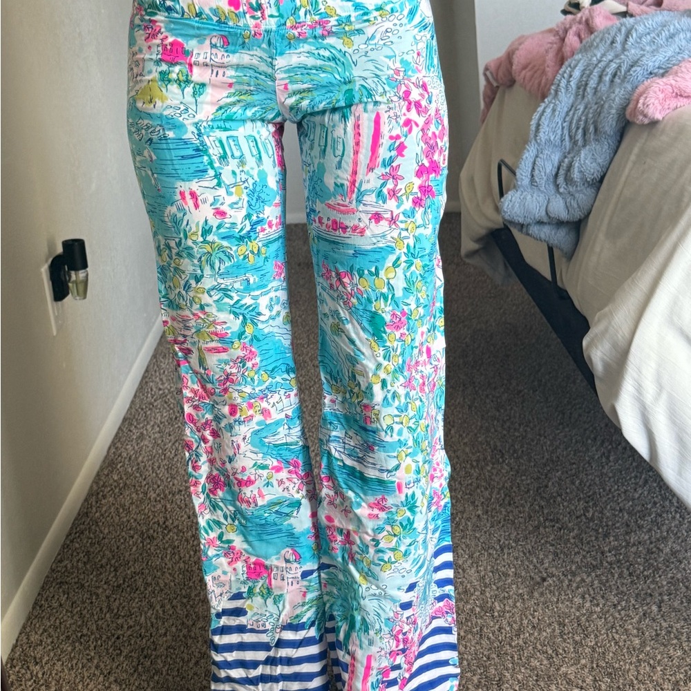Lilly Pulitzer Blue and Pink Patterned Pants